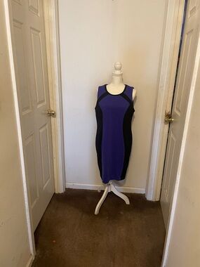 Ellen Tracy Purple and Black Colorblock Sheath Midi Dress